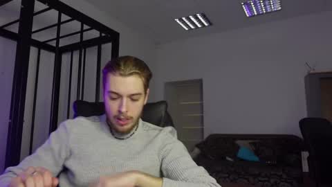 CHARLES SINS online show from 02-06-25, 01:32