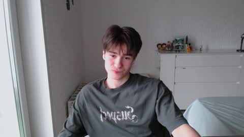 charleshanson69 online show from 12-05-25, 06:11