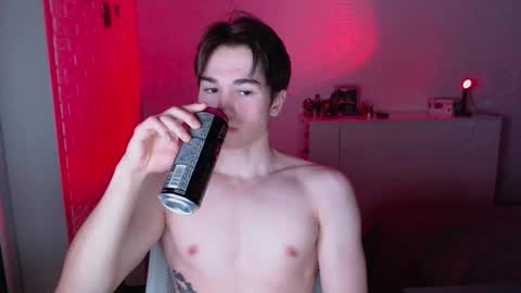 Snapshot of charleshanson69 chatting on 01-05-26, 10:46 charleshanson69 online show from 01-05-26, 10:46