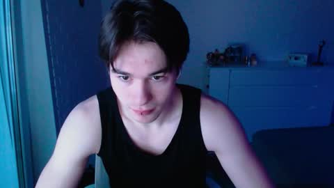 Snapshot of charleshanson69 chatting on 01-19-26, 12:20 charleshanson69 online show from 01-19-26, 12:20