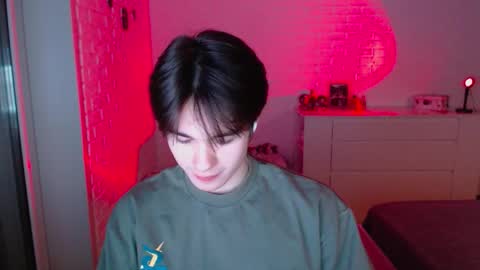 Snapshot of charleshanson69 chatting on 02-11-26, 06:35 charleshanson69 online show from 02-11-26, 06:35