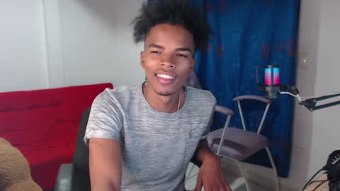 Snapshot of charlesshorny chatting on 01-28-25, 08:15 charlesshorny online show from 01-28-25, 08:15