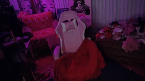 Charli online show from 02-22-25, 11:57