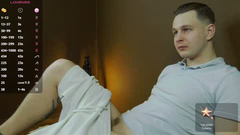 Snapshot of charlie_smiley chatting on 12-13-24, 04:43 Charlie Smiley online show from 12-13-24, 04:43