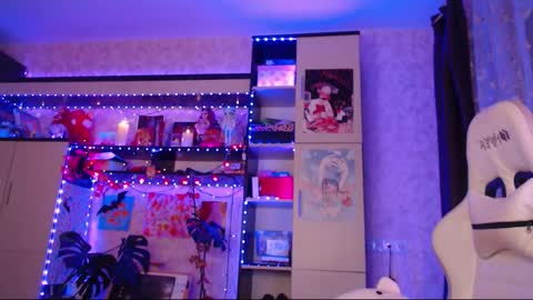 charlie online show from 11-29-25, 09:51