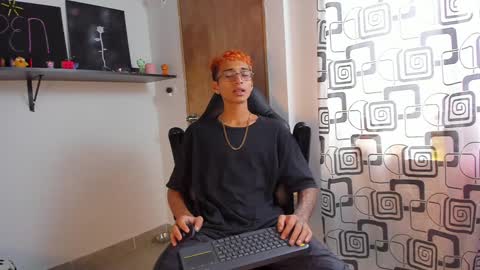 Charles Russo online show from 01-09-25, 08:11