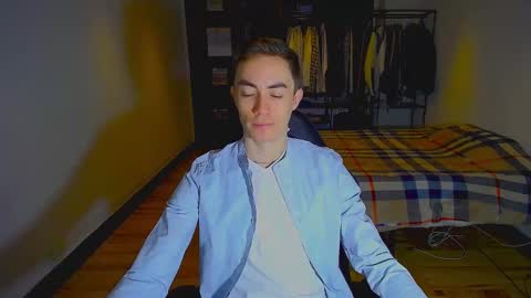 Snapshot of charlieseyer chatting on 01-31-25, 08:22 carlos reyes online show from 01-31-25, 08:22