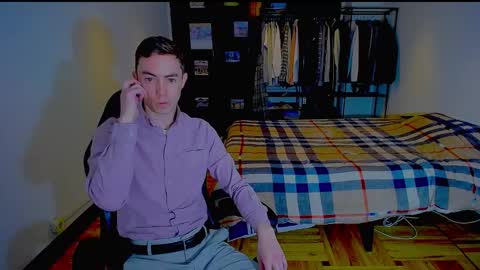 Snapshot of charlieseyer chatting on 02-01-25, 11:43 carlos reyes online show from 02-01-25, 11:43