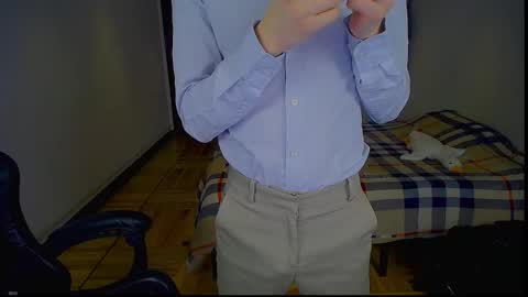 Snapshot of charlieseyer chatting on 01-08-26, 08:27 carlos reyes online show from 01-08-26, 08:27