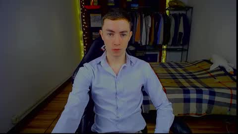 carlos reyes online show from 02-11-26, 08:52