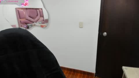 Charlote online show from 01-28-25, 07:32