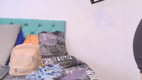 Charlotte and Zac online show from 03-02-25, 07:34