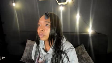 Snapshot of charlotte_brown_1 chatting on 09-15-25, 01:11 CHARLOTTE BROWN online show from 09-15-25, 01:11