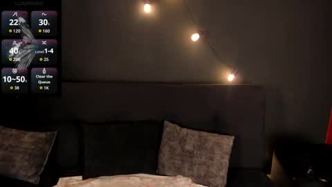 Snapshot of charlotte_brown_1 chatting on 09-18-25, 01:02 CHARLOTTE BROWN online show from 09-18-25, 01:02