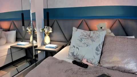 Charlotte online show from 02-16-25, 06:32