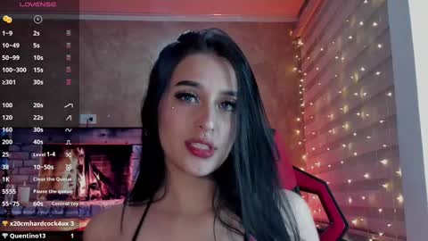 Charlotte  online show from 03-12-25, 01:47