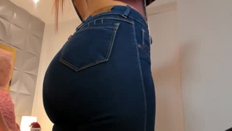 Charlotte Icee online show from 01-08-26, 03:03