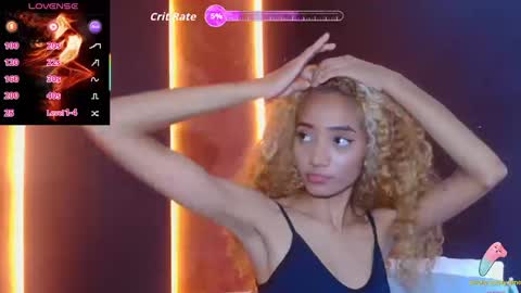 Snapshot of charlotte_love10 chatting on 09-10-25, 03:12 CHARLOTTE online show from 09-10-25, 03:12