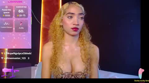 Snapshot of charlotte_love10 chatting on 09-20-25, 01:23 CHARLOTTE online show from 09-20-25, 01:23