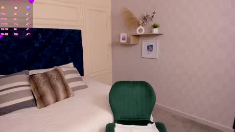 Charlotte Mayers online show from 09-11-25, 11:43