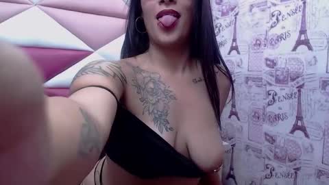 Snapshot of charlotte_owen19 chatting on 01-11-25, 04:25 charlotte owen19 online show from 01-11-25, 04:25