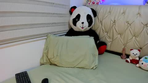 charlottee07 online show from 02-06-26, 02:27