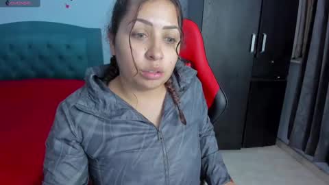 Snapshot of charlottee_lovee69 chatting on 02-18-25, 11:41 Natalia online show from 02-18-25, 11:41