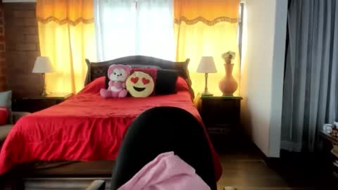 Charlotte online show from 02-21-26, 04:30