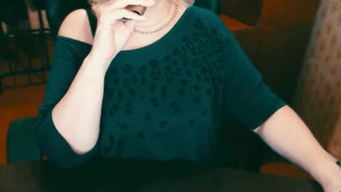 CharlotteXTasty online show from 12-02-24, 08:55