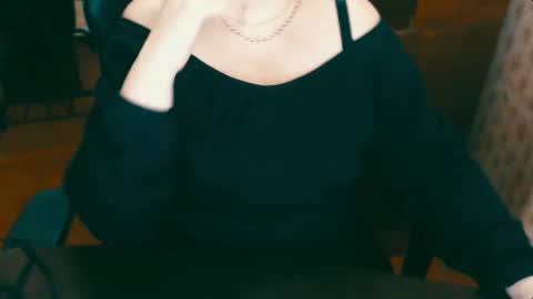 CharlotteXTasty online show from 12-13-24, 10:19