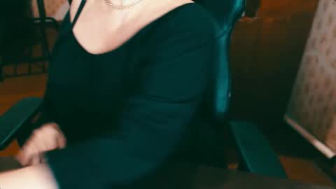 CharlotteXTasty online show from 12-13-24, 08:15