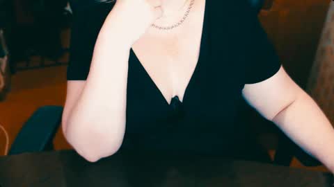 CharlotteXTasty online show from 12-27-24, 03:37