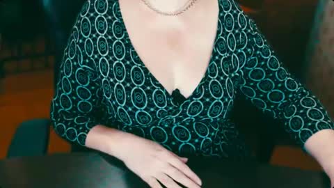 CharlotteXTasty online show from 02-12-25, 04:22