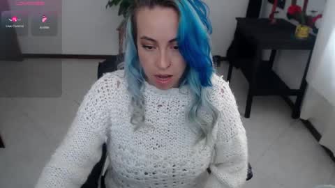 charlottezoe online show from 02-12-25, 04:11