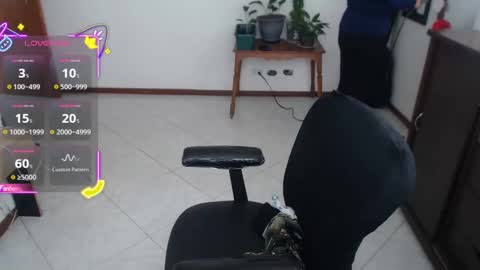 charlottezoe online show from 09-15-25, 04:29