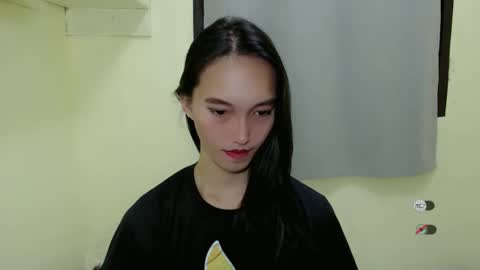 Snapshot of charm_fuckdoll8 chatting on 02-22-25, 05:46 charm_fuckdoll8 online show from 02-22-25, 05:46