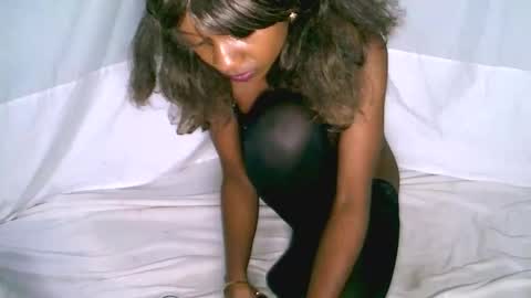 charmantegirl007 online show from 09-14-25, 03:49