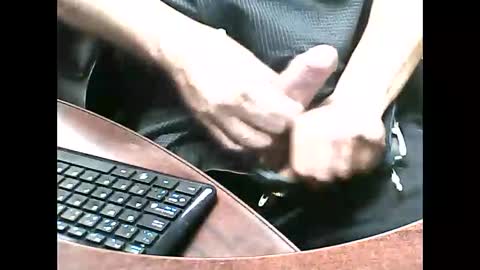 charmeur2672 online show from 09-16-25, 10:27