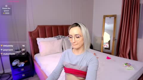  Annye   online show from 01-06-25, 09:43