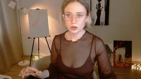 Michelle  online show from 09-18-25, 03:19