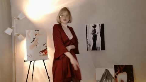 Michelle  online show from 09-27-25, 02:49