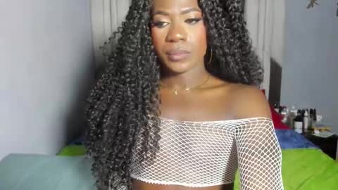 Snapshot of charykataleiyha chatting on 12-28-24, 11:37 chary kataleiyha online show from 12-28-24, 11:37