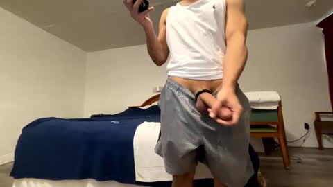 Snapshot of chasexlofficial chatting on 12-18-24, 05:00 Chasexlofficial online show from 12-18-24, 05:00