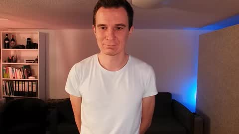 Chasing Rabbit online show from 03-01-26, 02:30