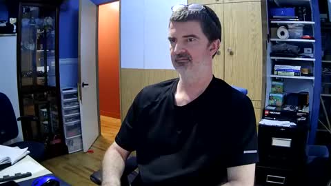 wanaBeYourToy online show from 01-08-25, 07:03