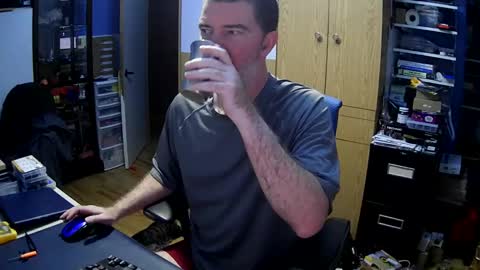 wanaBeYourToy online show from 11-20-25, 11:43