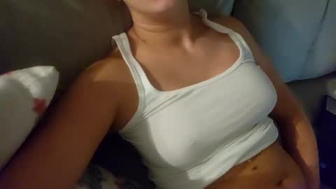 Snapshot of cheeekycouple02 chatting on 12-13-24, 11:45 Cheeeky couple online show from 12-13-24, 11:45