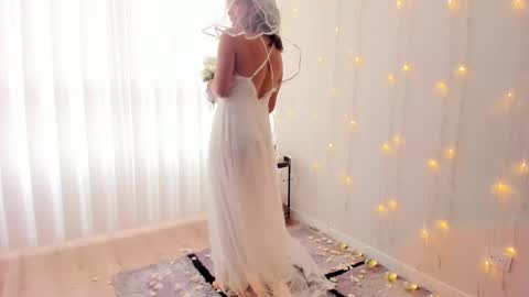 Snapshot of cheek_chic12 chatting on 02-13-25, 09:17 Regina Phalange online show from 02-13-25, 09:17