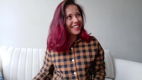 Snapshot of cheek_chic12 chatting on 09-23-25, 04:21 Regina Phalange online show from 09-23-25, 04:21