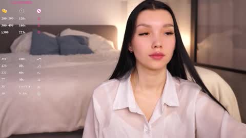 Lia online show from 02-07-26, 05:33